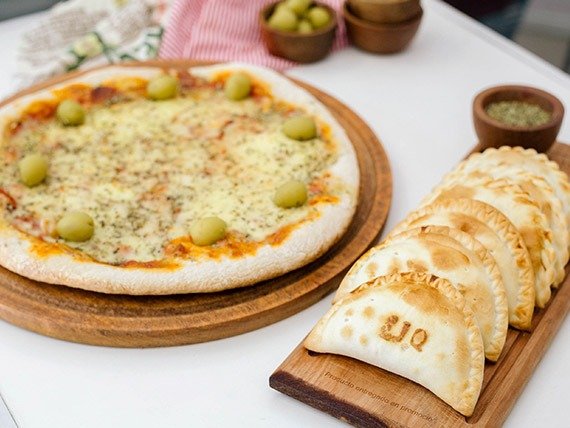 pizza-y-empanadas-2